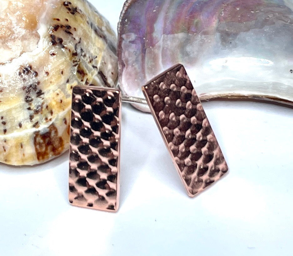 Crosshatch patterned earrings