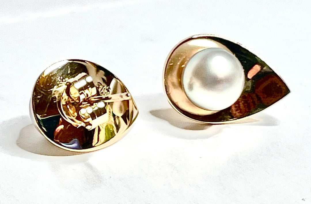 Large Upside-Down Raindrop Pearl Earrings